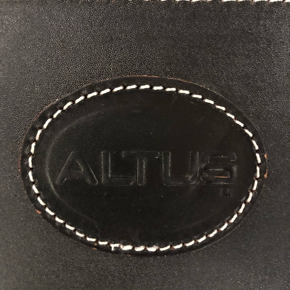 Altus weight lifting belt - Picture 2 of 10